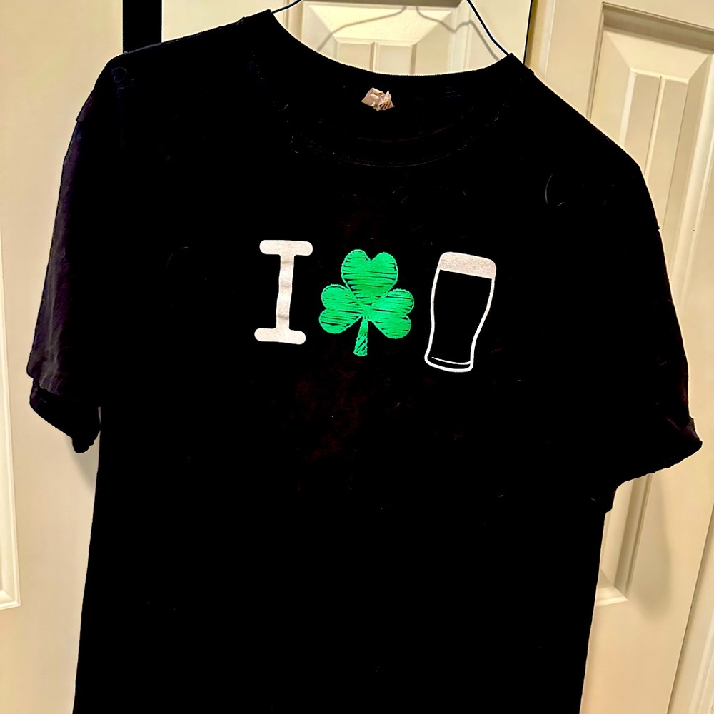 St. Patrick’s Day Guinness T-Shirt Size Extra Large